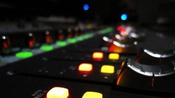 Udemy Mixing with Reverb & Delay TUTORiAL